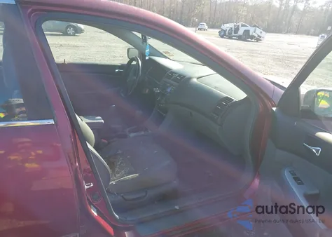 2005 Honda Accord 2.4 Ex z USA, uszkodzony, nr VIN 1HGCM568X5A176519